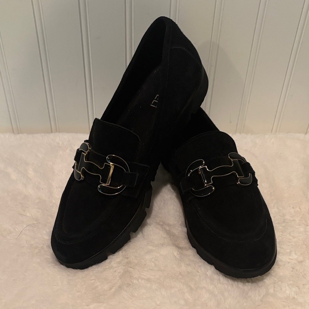 Vaneli Jards Black Suede Loafer with Matching Bit Enamel Size 8N